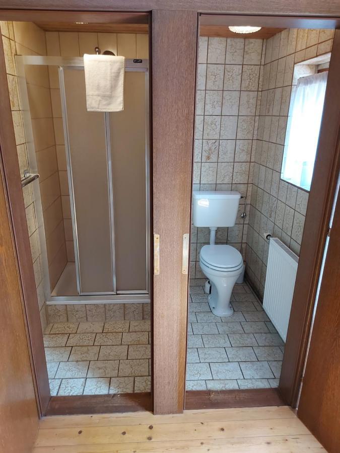Zum Schneider Bed & Breakfast Finkenberg Eksteriør bilde